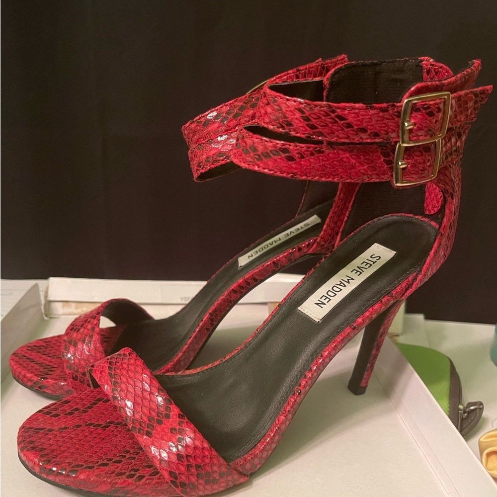 Steve Madden high heels
